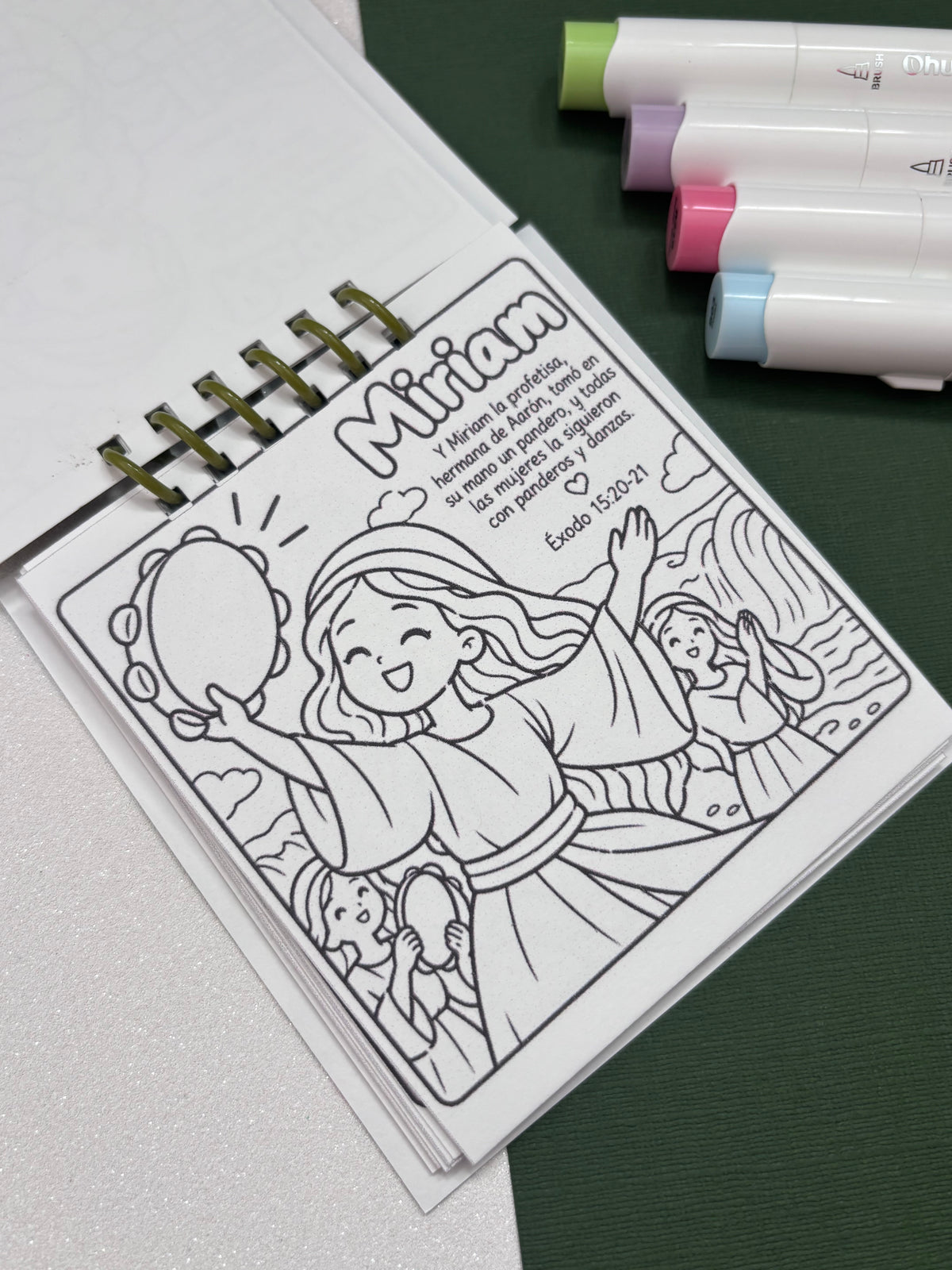Mujeres de la Biblia- Mini coloring book